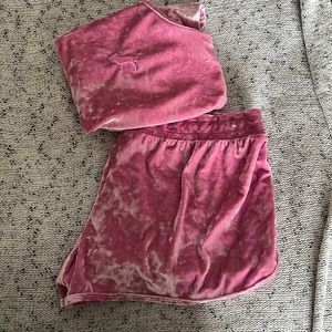 VS PINK velvet pink sleep set